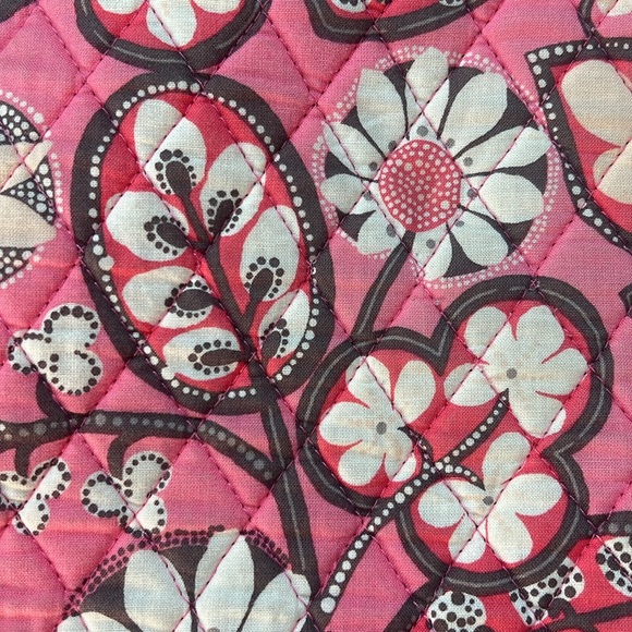 Pink Paisley Vera Bradley Crossbody Bag - Picture 7 of 7